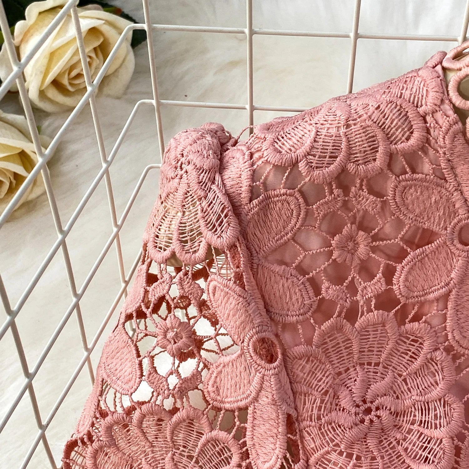 Brand Design Summer Embroidery Lace Long Dress Women Hollow Out Short Sleeve Midi Dresses Lady Belt Prom Evening Party Vestidos