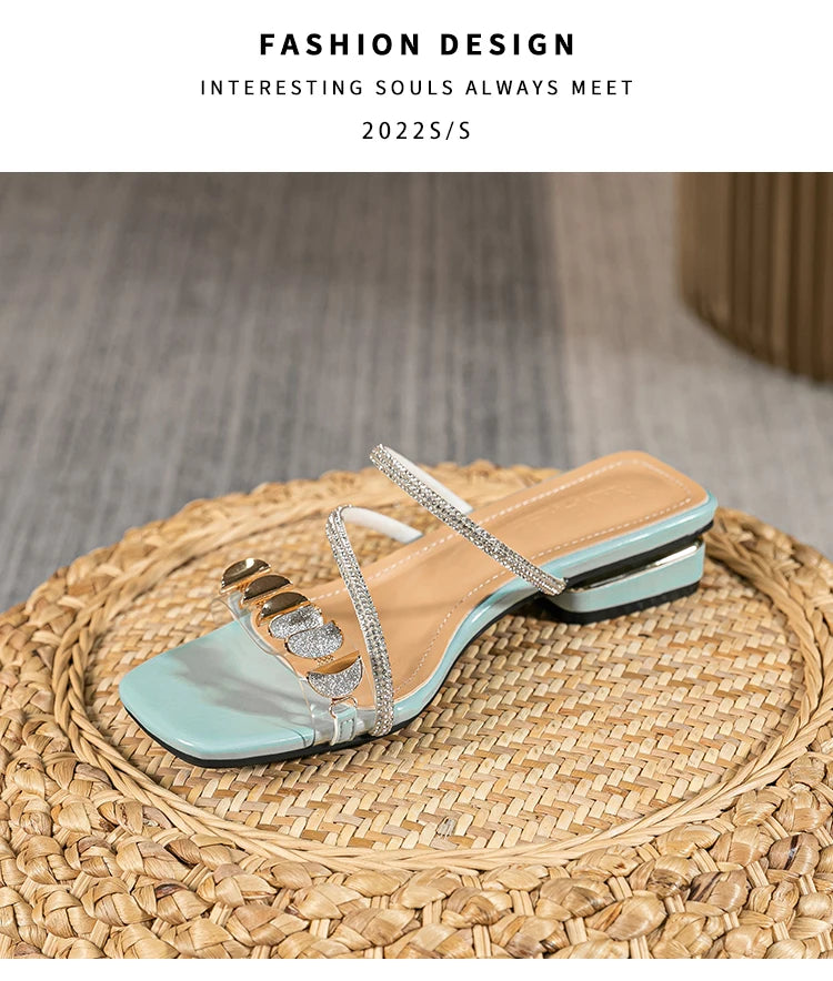 summer new women's slippers outdoor sandals casual flat shoes Stylish metal design Korean style office wear Large size 43