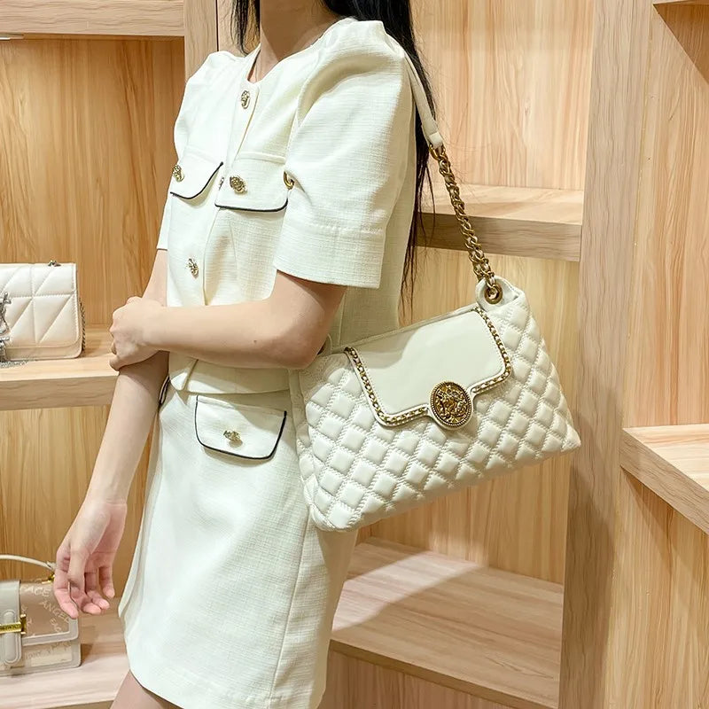2025 women's brand genuine leather chain bag, new designer brings a sense of luxury, large capacity underarm shoulder bag is fas