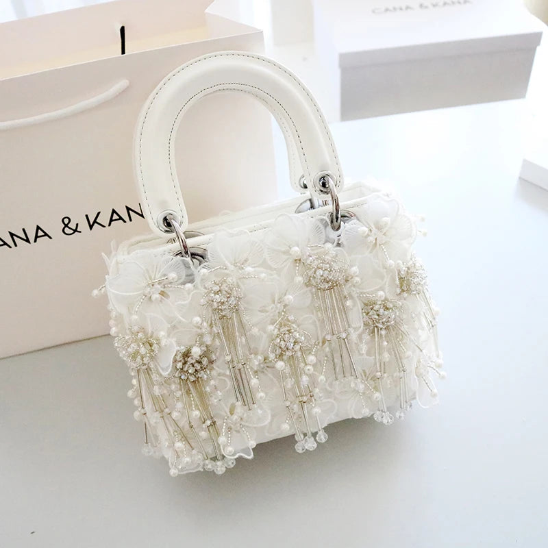 Sea Fairy Tassel Flower Bag 2024 Summer New Shoulder Crossbody All Western Style White Women's Bag Princess Bag Cute Banquet Bag