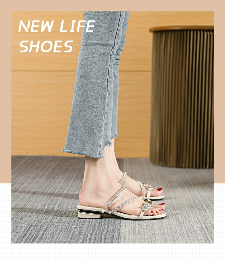 summer new women's slippers outdoor sandals casual flat shoes Stylish metal design Korean style office wear Large size 43