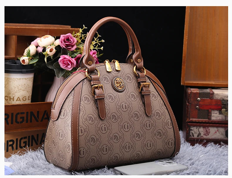 Women's handbag light luxury 2025 autumn and winter new item large capacity retro high-end designer shoulder crossbody bag