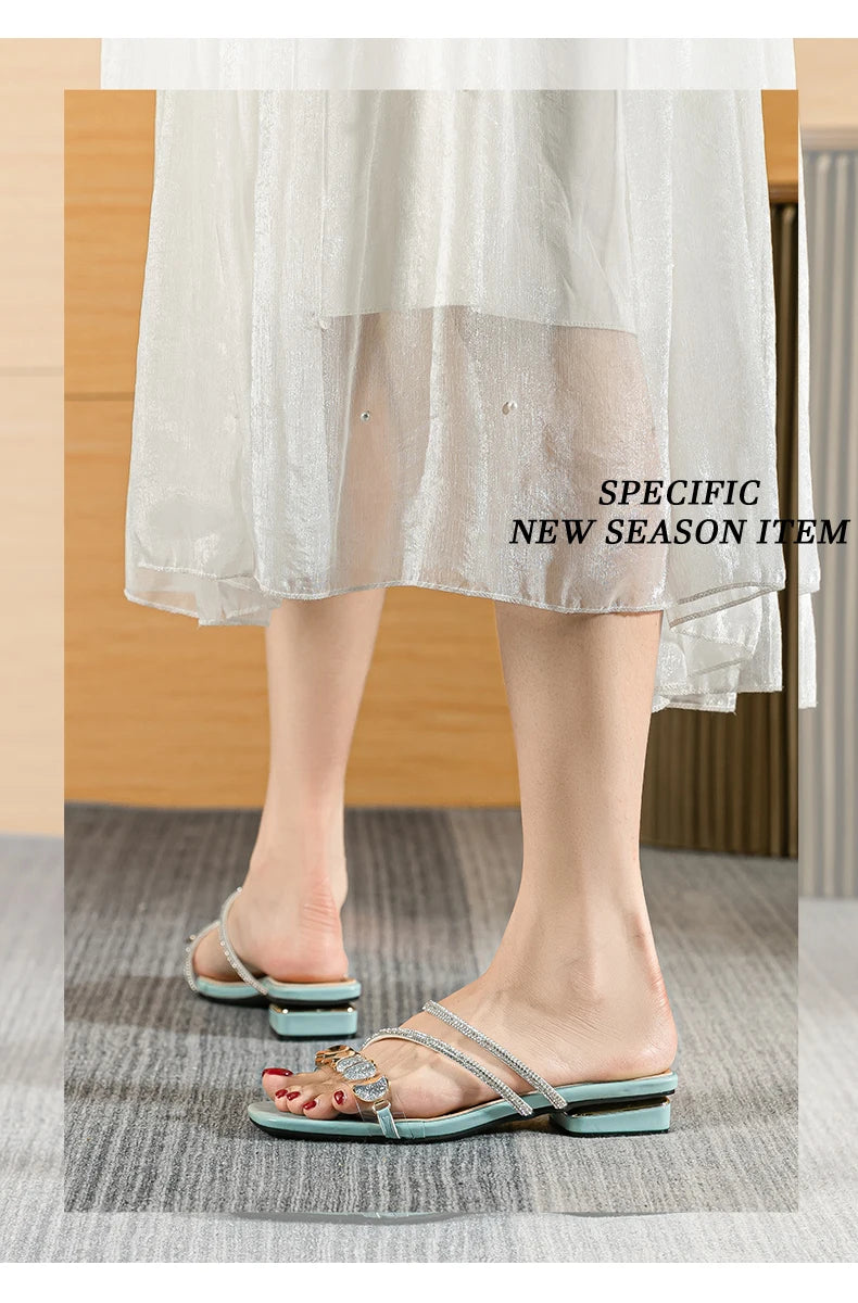 summer new women's slippers outdoor sandals casual flat shoes Stylish metal design Korean style office wear Large size 43