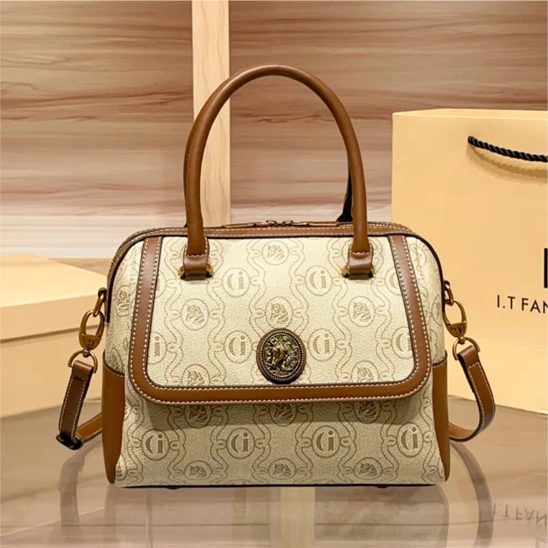 Light luxury brand women's bag 2025 new fashionable and high-end one shoulder hand-held niche design crossbody bag Boston bag