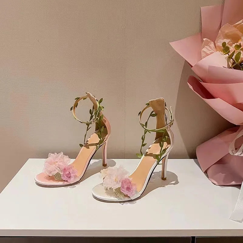 2025 summer new open toed slim heel pink flower fairy style buckle with high heels wedding shoes women's sandals
