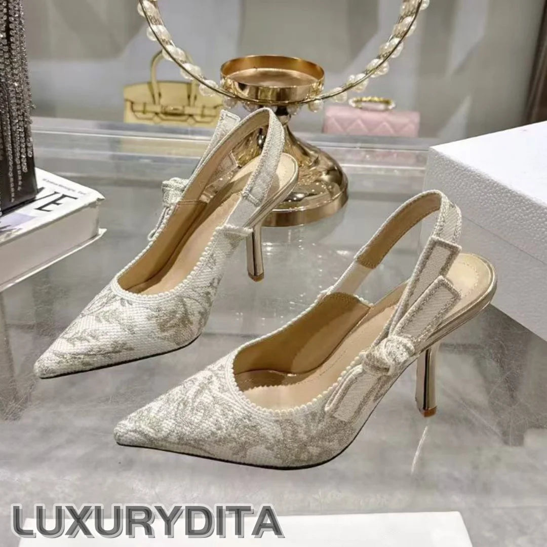 Top Quality Luxury Womens Sandal Casual Lace Flat Fashion Embroidered Muller Shoes Designer Silk Leather Soled High Heel S0537