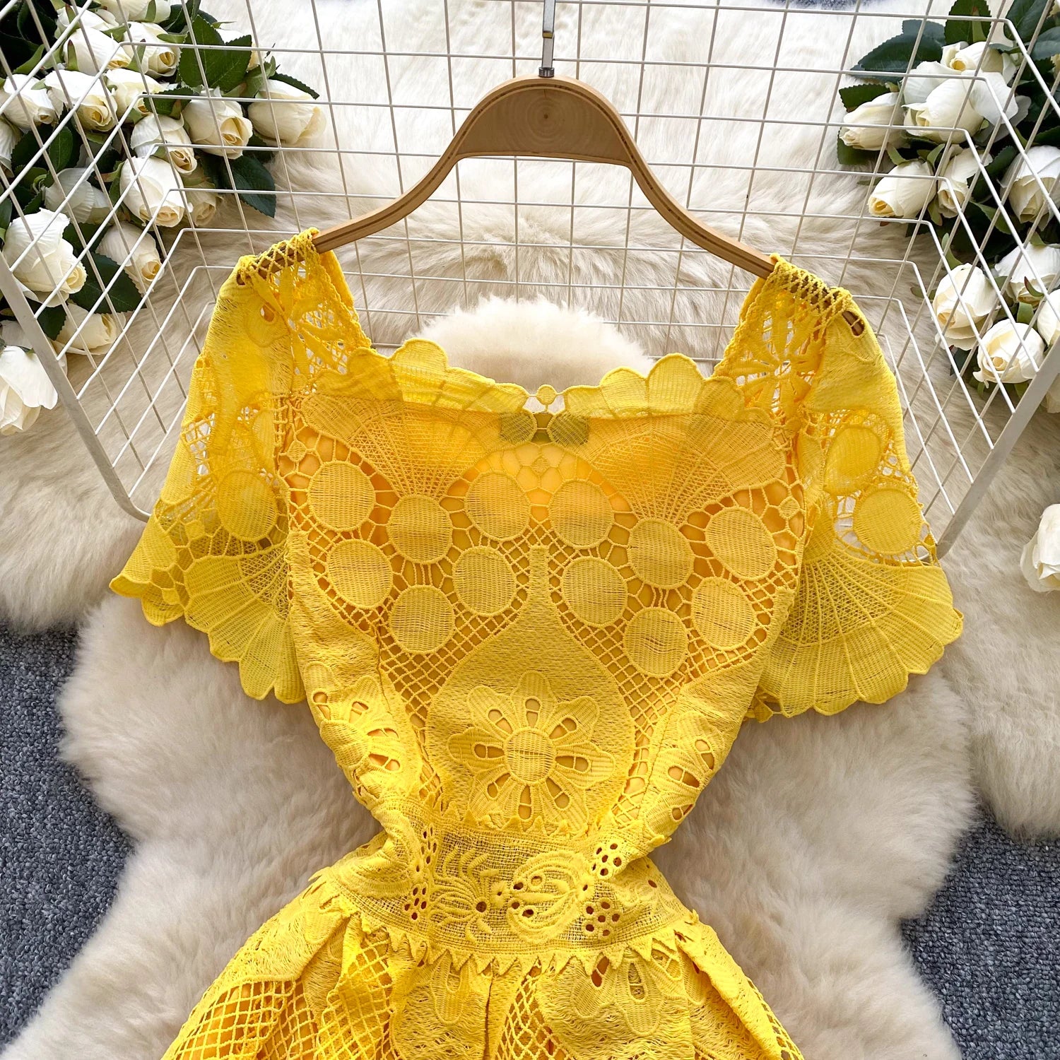 France Elegant Fashion Slim Evening Dress Women Hollow Out Lace Crochet Party Dress Female Casual Chic High End Clothing New