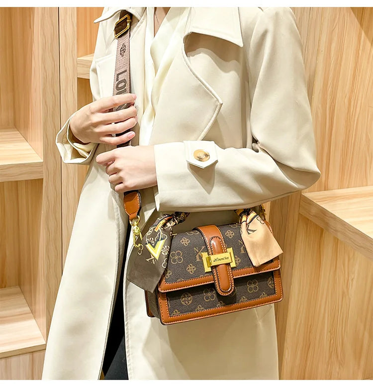Brand women's handbag 2025 new autumn and winter designer shoulder crossbody bag fashionable and high-end small square bag