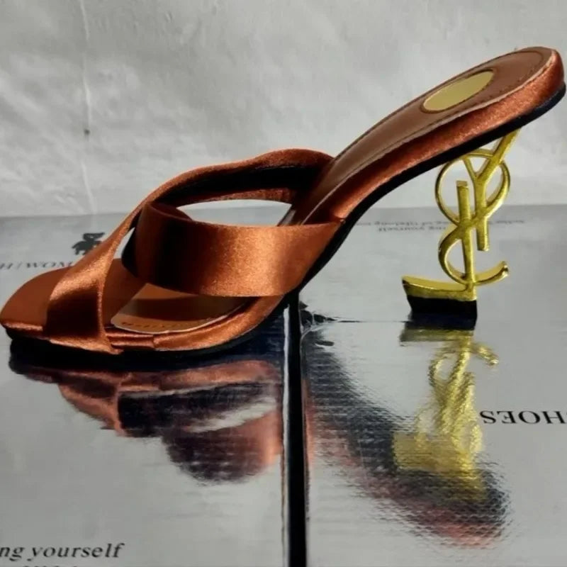 Retro French Open Toed Slim Heel Sandals for Women with Summer Temperament, High-heeled One-piece Slippers Women Shoes