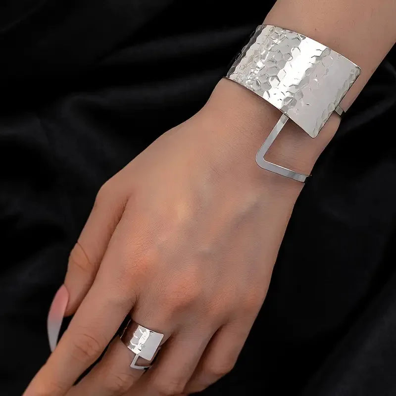 Exaggerated Creativity Irregular Geometric Wide Cuff Bracelet Ring Set for Women Simple Fashion Hand Jewelry Hot Sale Party Gift