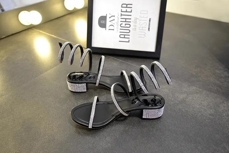 Summer Fashio 4CM Thick Heel Gladiator Sandals Women Flat Sandals Snake Punk Rhinestone Women Sandals Wedding Shoes