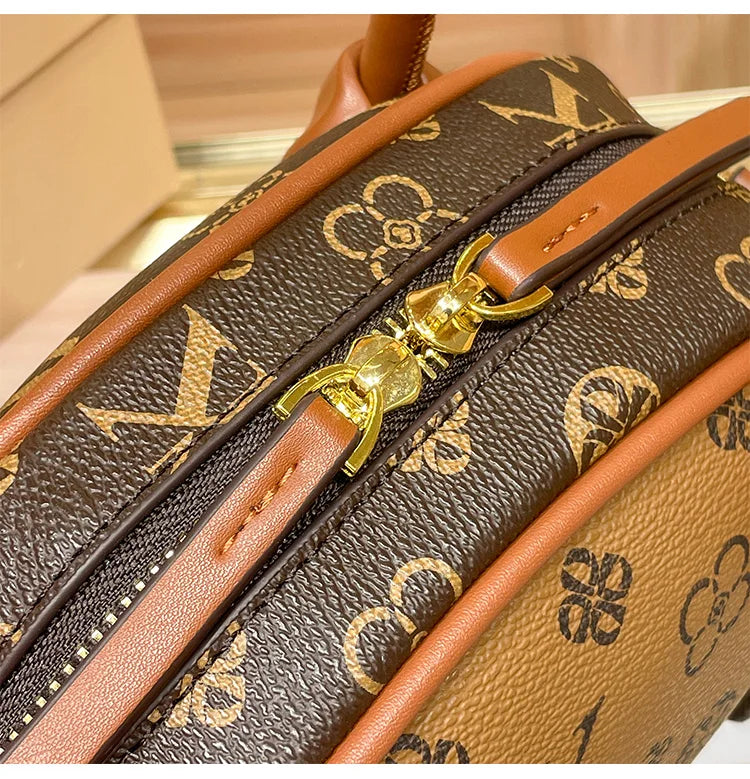 Brand women's handbag 2025 new autumn and winter high-end texture niche designer light luxury shoulder crossbody bag shell bag