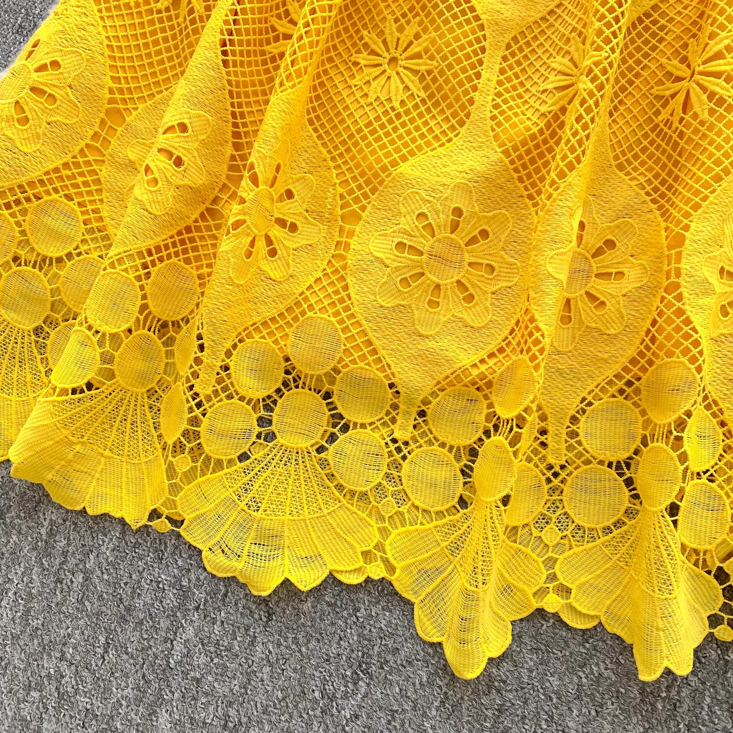 France Elegant Fashion Slim Evening Dress Women Hollow Out Lace Crochet Party Dress Female Casual Chic High End Clothing New