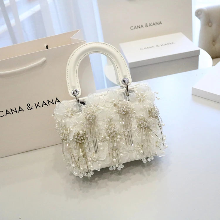 Sea Fairy Tassel Flower Bag 2024 Summer New Shoulder Crossbody All Western Style White Women's Bag Princess Bag Cute Banquet Bag