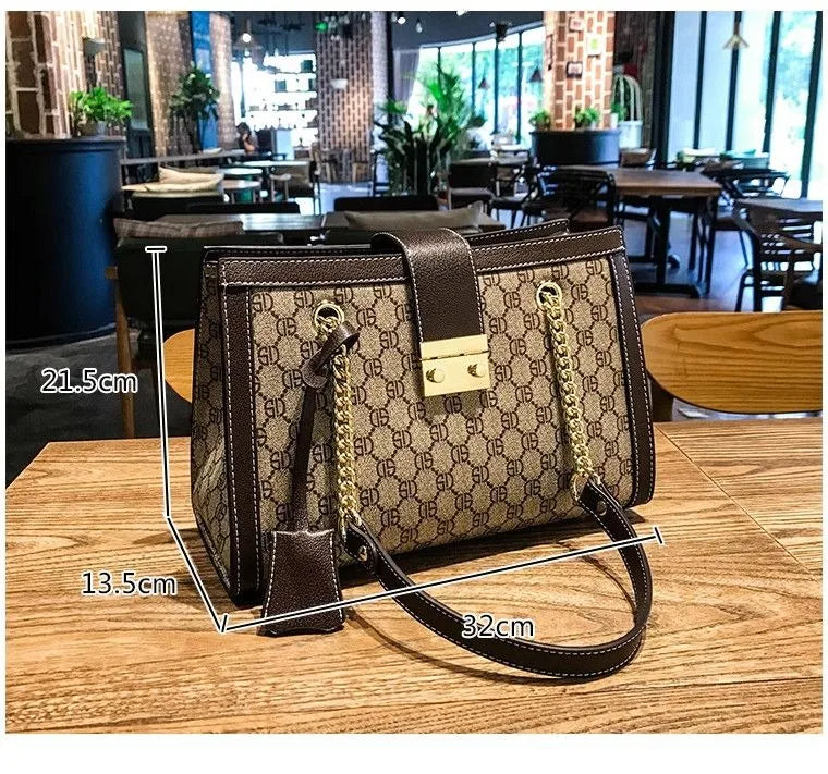 2025 Vintage Shoulder Bag - Large Capacity Crossbody Purse, Elegant Retro Tote for Work, Fashion Commuter