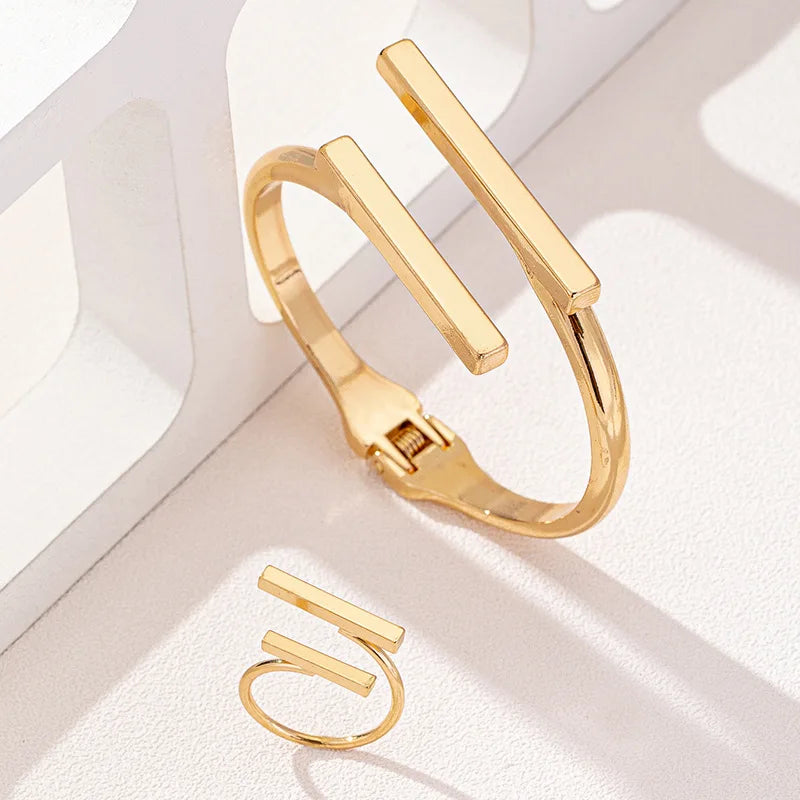 2pcs New Fashion Simple Design Geometric Open Bracelet Ring Set, Women's Personalized Trend Holiday Party Accessories Gifts