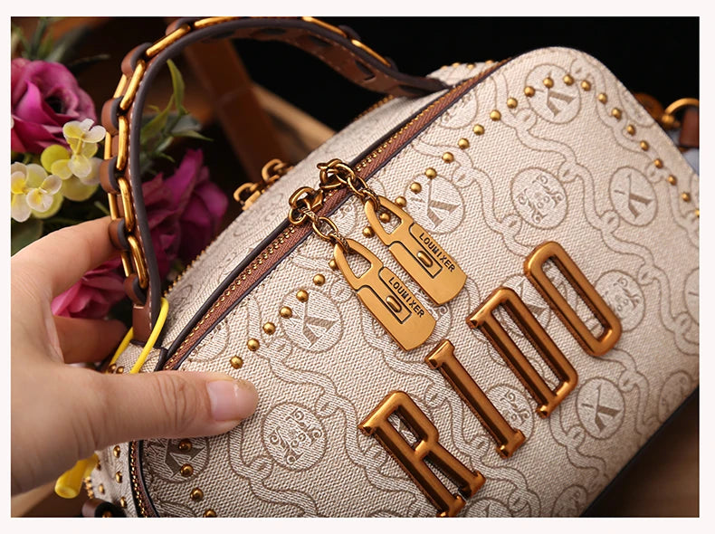 Light luxury brand women's handbag 2025 new autumn and winter fashion retro designer high-end single shoulder crossbody small sq