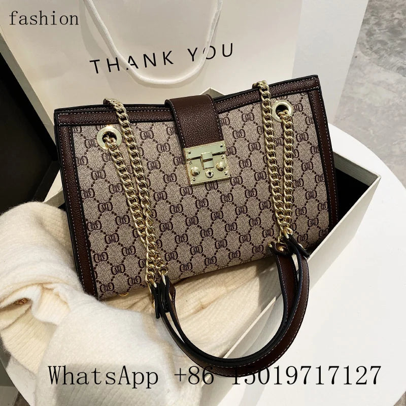 Women's Bag 2025 New Fashion European and American Retro Print Large Capacity Tote Bag Chain Shoulder Underarm Bag Wholesale