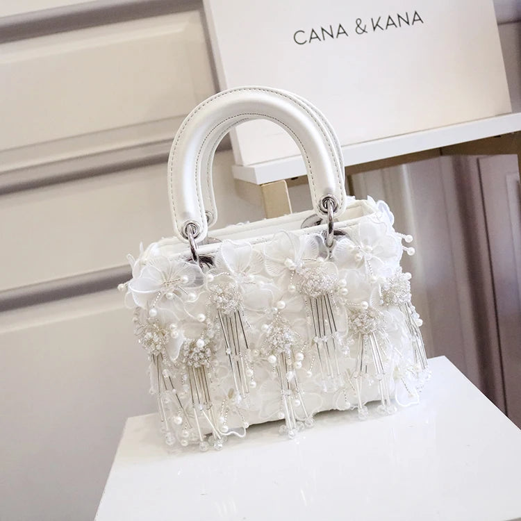 Sea Fairy Tassel Flower Bag 2024 Summer New Shoulder Crossbody All Western Style White Women's Bag Princess Bag Cute Banquet Bag