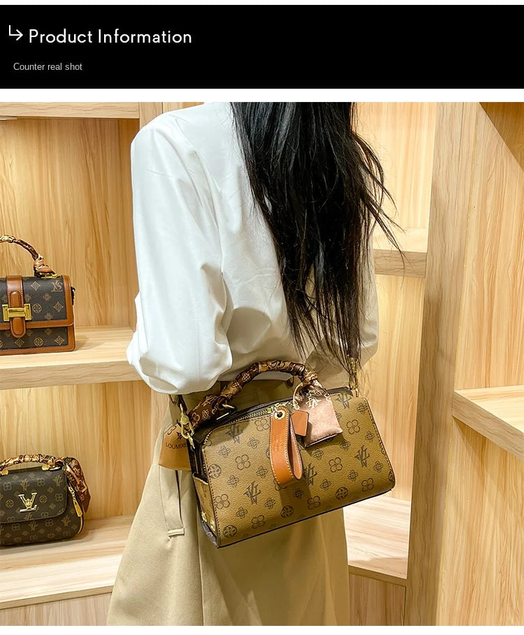 Brand women's handbag 2025 new autumn and winter high-end texture niche designer light luxury shoulder crossbody bag pillow bag