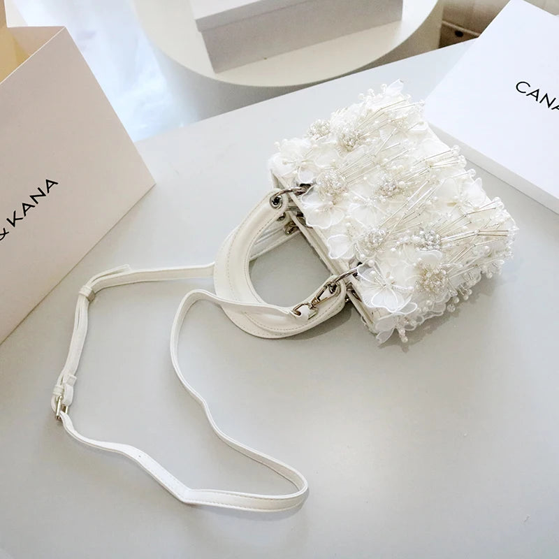 Sea Fairy Tassel Flower Bag 2024 Summer New Shoulder Crossbody All Western Style White Women's Bag Princess Bag Cute Banquet Bag