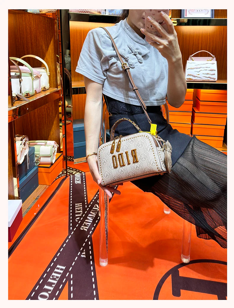 Light luxury brand women's handbag 2025 new autumn and winter fashion retro designer high-end single shoulder crossbody small sq