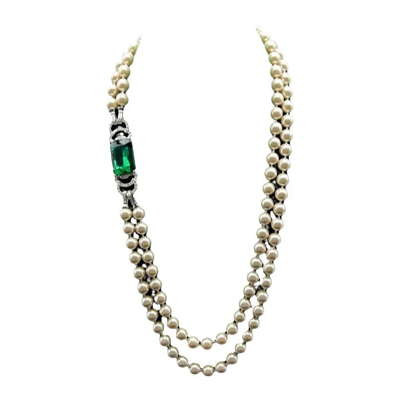 European and American New Retro Elegant Gorgeous Court Temperament Champagne Versatile Emerald Pearl Stud Earrings Necklace Set