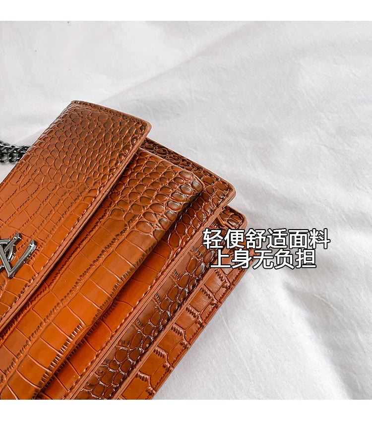 2026 new bag high-end crocodile pattern retro chain bag fashionable single shoulder crossbody bag