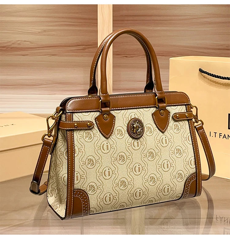 Light luxury brand women's bag 2025 new fashionable and high-end one shoulder hand-held niche design crossbody bag tote bag