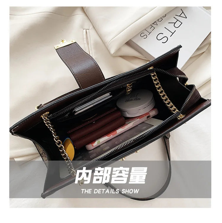 Women's Bag 2025 New Fashion European and American Retro Print Large Capacity Tote Bag Chain Shoulder Underarm Bag Wholesale