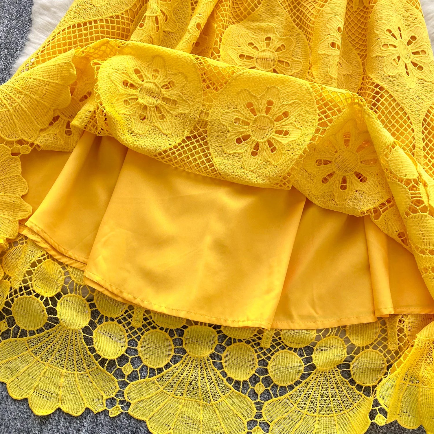 France Elegant Fashion Slim Evening Dress Women Hollow Out Lace Crochet Party Dress Female Casual Chic High End Clothing New