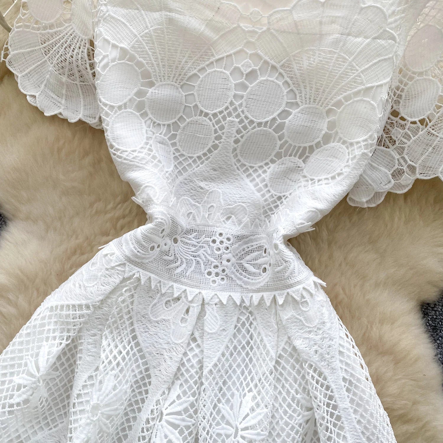 France Elegant Fashion Slim Evening Dress Women Hollow Out Lace Crochet Party Dress Female Casual Chic High End Clothing New