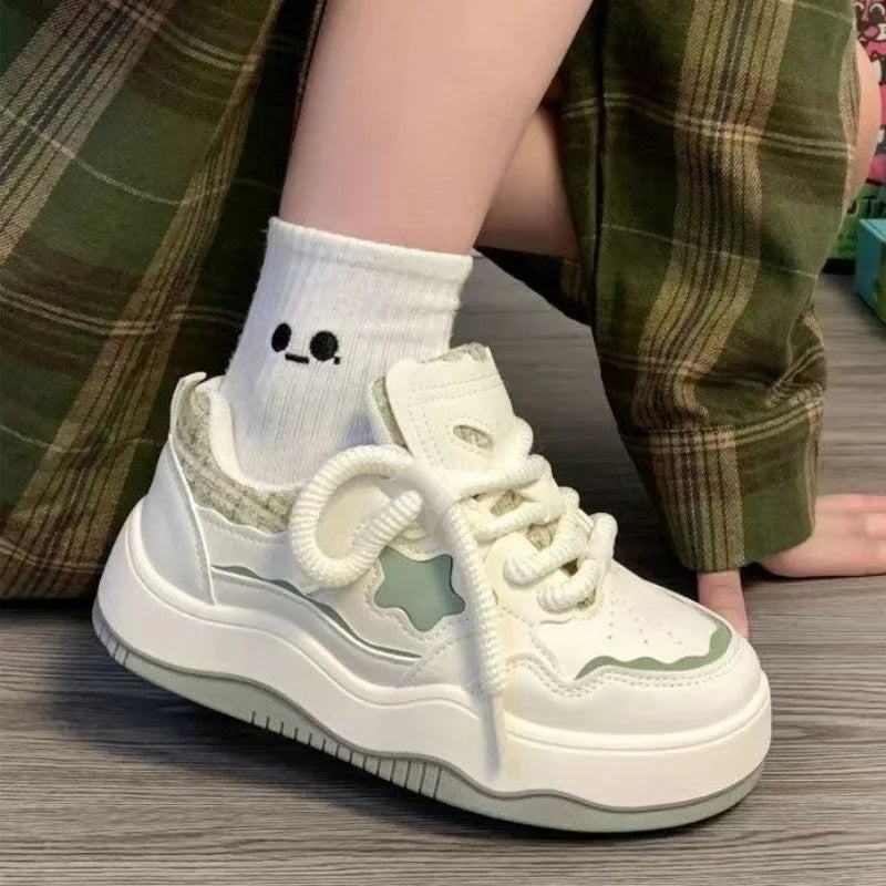 Thick-soled Fashionable White Shoes Spring and Autumn New Versatile Casual Sneakers Comfortable Thick-soled Sneakers for Women