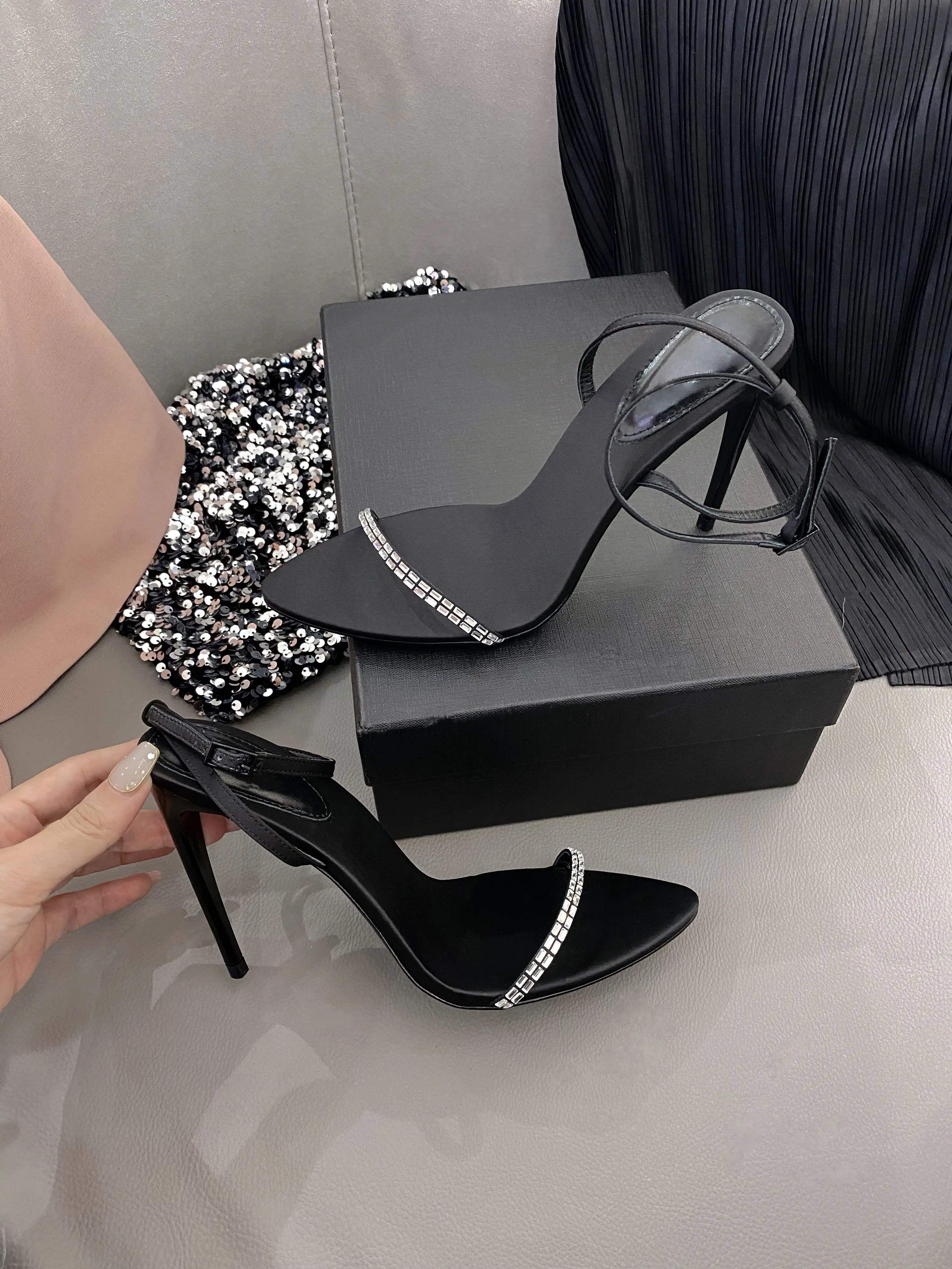 2025 Summer New Line With Rhine-Diamond Sexy Sandals Women'S Pointed Open Toe Slim Heel Beautiful Black High Heels