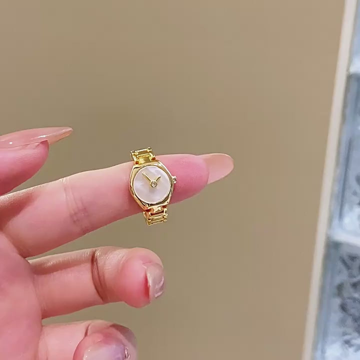 LYNNROMAN niche high end women s ring minimalist and luxurious design adjustable index finger ring