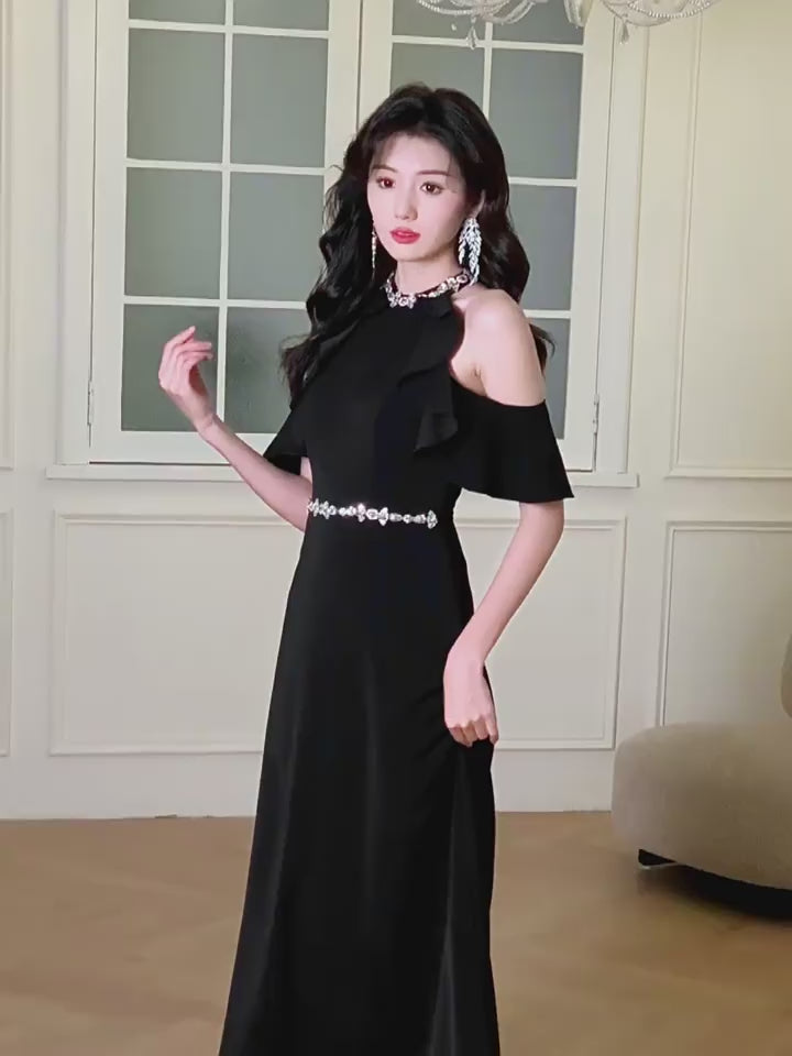 Elegant Banquet-Style Evening Gown for Women 2026 New High-End Lightweight Luxury, Niche Designer Black Off-the-Shoulder Halter Long Dress